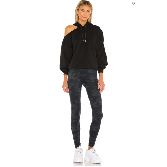 SPANX Look at me Now Seamless Leggings in Black Camo // M - Picture 3 of 9